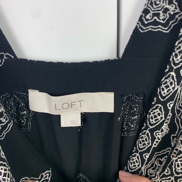 LOFT black Boho Tank Top LARGE Pom Trim V Neck - Picture 4 of 7